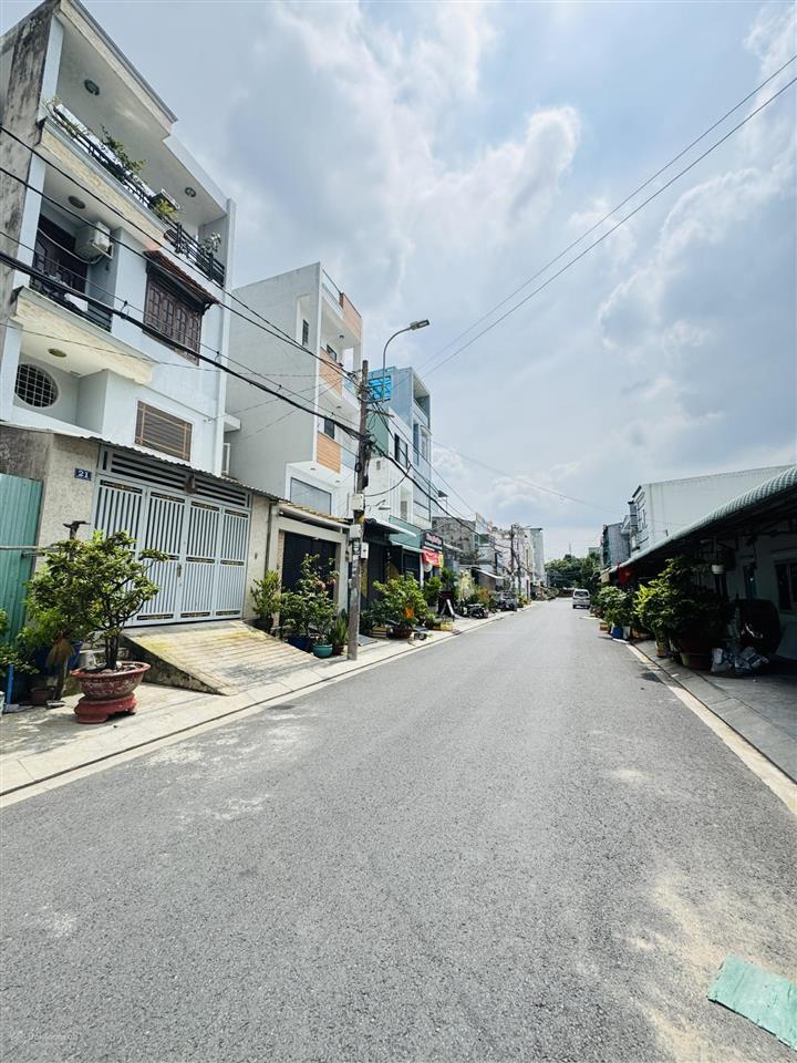 An dương vương  bình phú  3 tầng  4pn  giá chỉ nhỉnh 5t tl (chủ gấp bán)