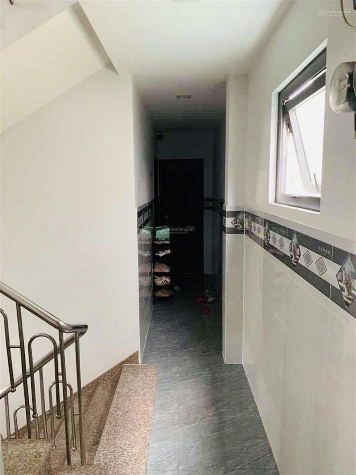 Mặt tiền giá tốt  tỉnh lộ 10  cách q6 chỉ 700m  6 tầng  có thang máy  giá nhỉnh 17t