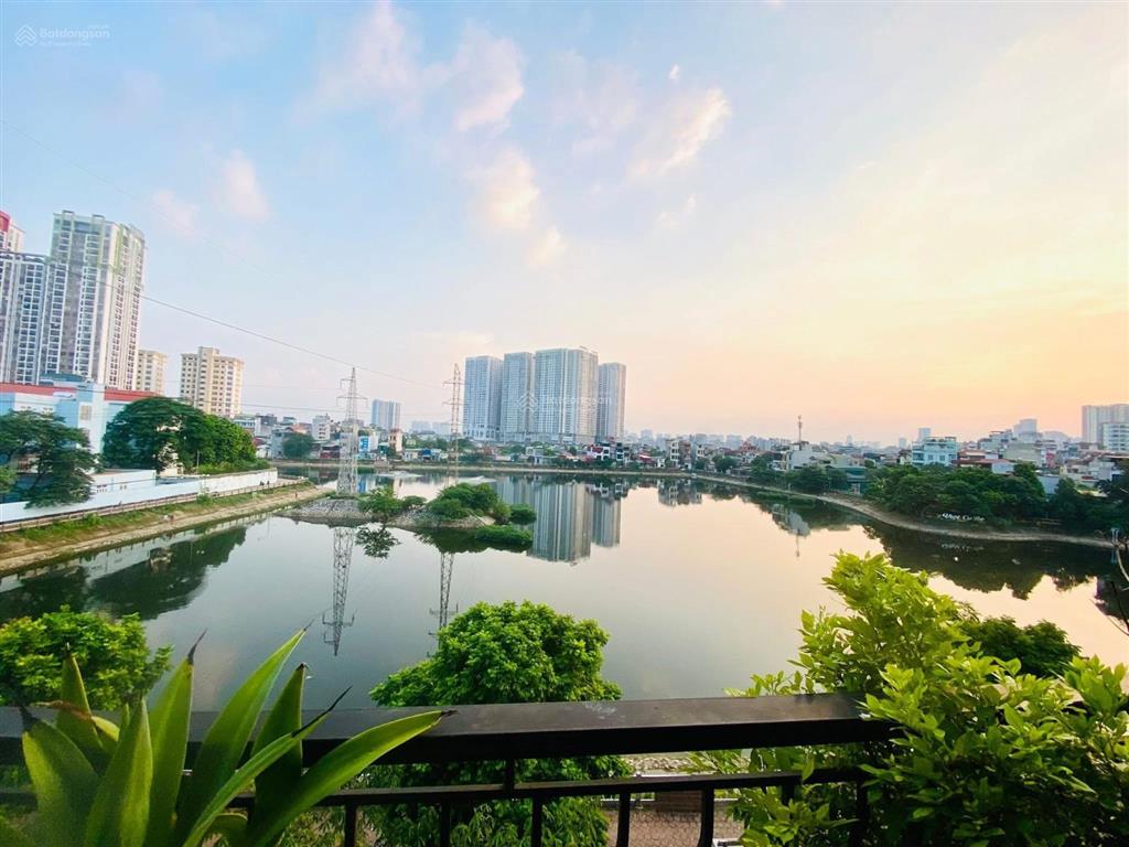 Toà nhà mặt phố, mặt hồ trung tâm thanh xuân, 9 tầng, mt 6m, sổ vuông vắn, giá sale off