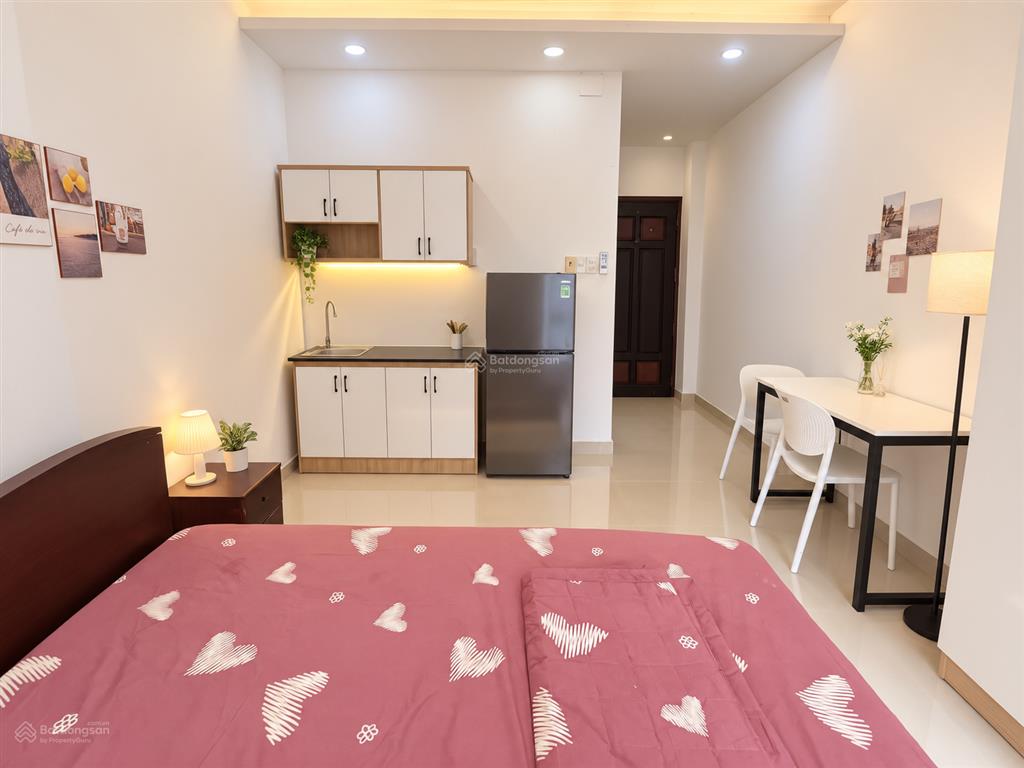 Phòng 35m2 ban công full nội thất ngay đường hoàng hoa thám gần chợ bà chiểu, quận 1, quận 3