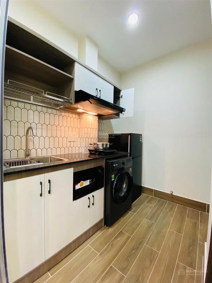 Phòng 45m2 ban công full nội thất ngay trần bình trọng gần chợ bà chiểu, quận 1, quận 3