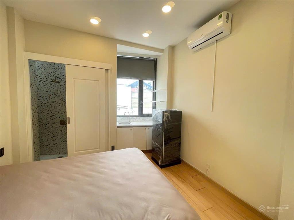 Phòng 35m2 ban công full nội thất ngay đường hoàng hoa thám gần chợ bà chiểu, quận 1, quận 3