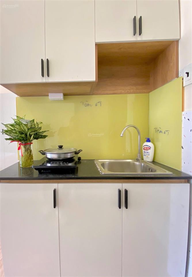 Phòng 40m2 ban công full nội thất ngay xô viết nghệ tĩnh gần hàng xanh, quận 1, quận 3