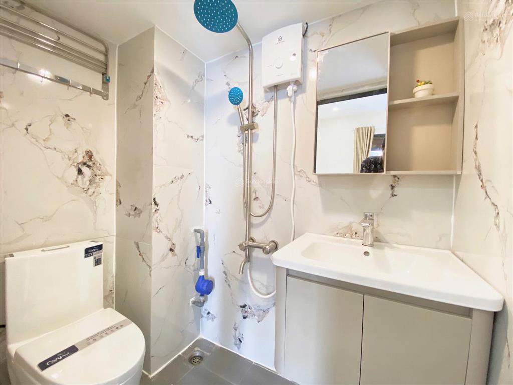 Phòng 40m2 ban công full nội thất ngay xô viết nghệ tĩnh gần hàng xanh, quận 1, quận 3