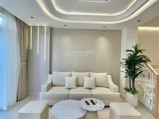 Cần tiền cho con đi du học cần bán gấp nhà mặt phố 5 tầng 4pn hẻm ô tô thông