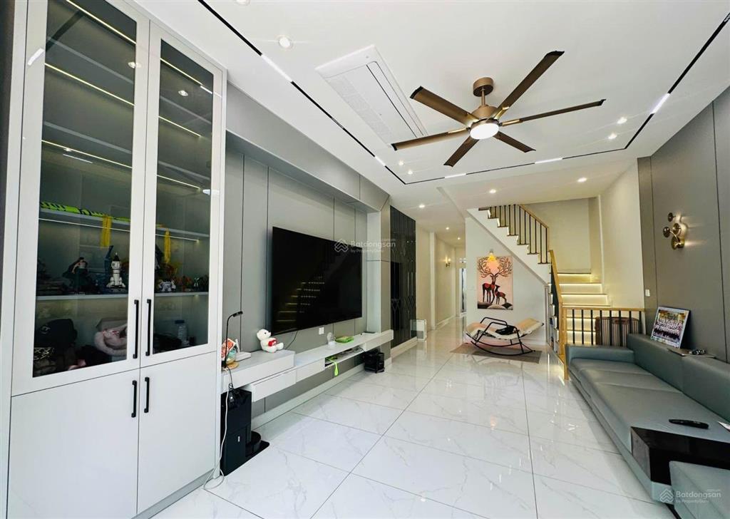 Siêu phẩm dòng tiền đặng văn bi, thủ đức. 5 tầng 60m2, ô tô đỗ cửa. thu nhập 30 triệu/tháng