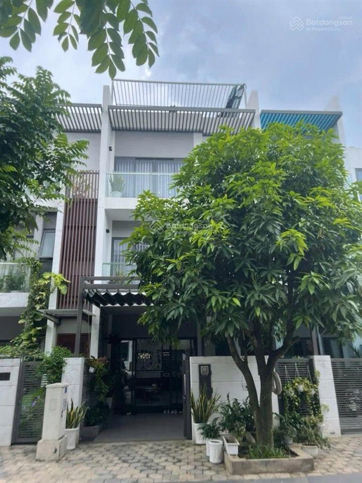 Giá sốc trong compound novaland golfpark 100m2 chỉ 7,5 tỷ