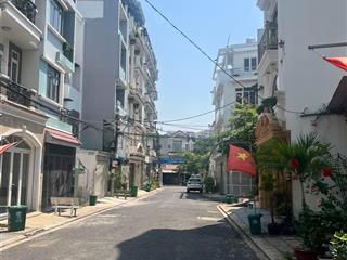Đình phong phú q9 sát lê văn việt nhà 3 tầng 100m, hxh 6m chỉ 6,8 tỷ