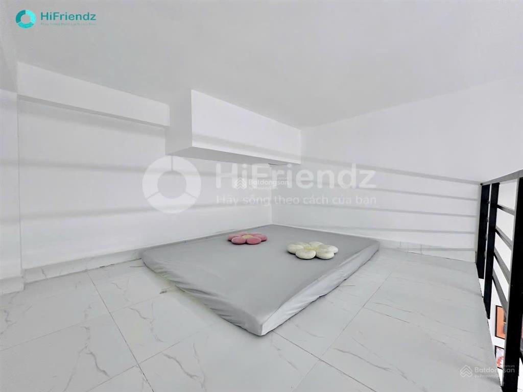 Gác bancon full nội thất, giá hssv ở từ 24 người, gần đh mở