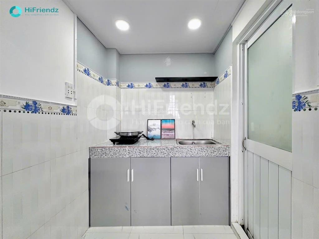 Gác bancon full nội thất, giá hssv ở từ 24 người, gần đh mở