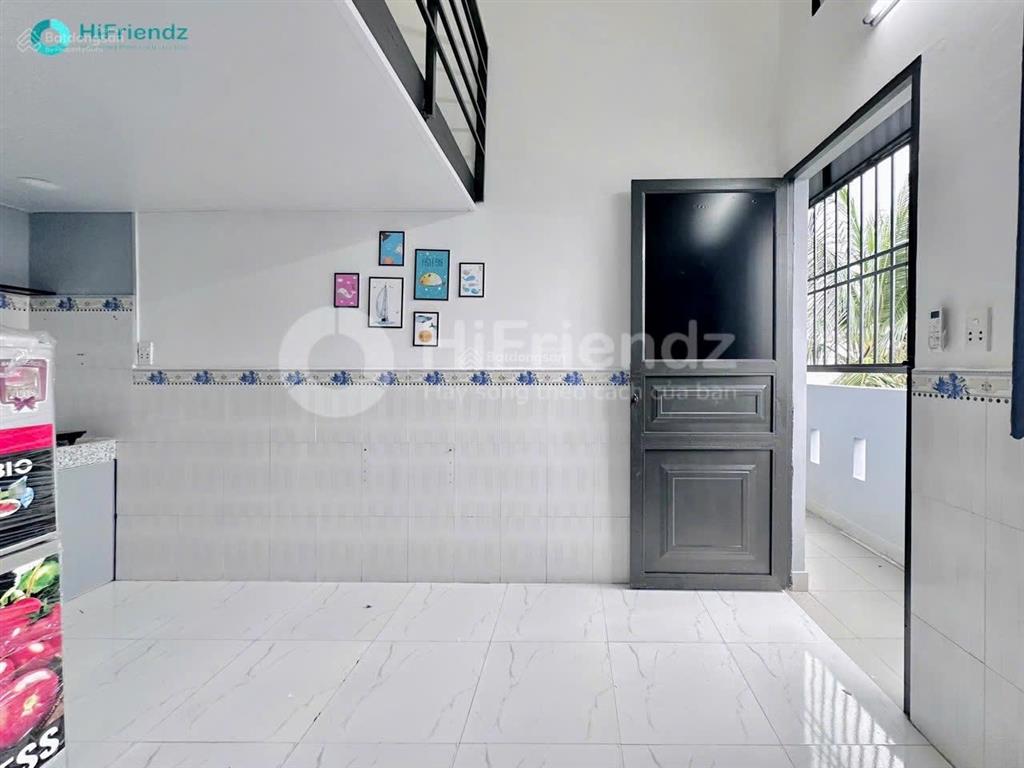 Gác bancon full nội thất, giá hssv ở từ 24 người, gần đh mở