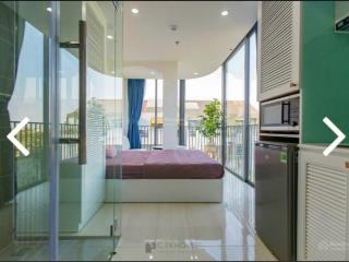 Studio bancon siêu xinh, gần phú mỹ hưng và các trường học quốc tế