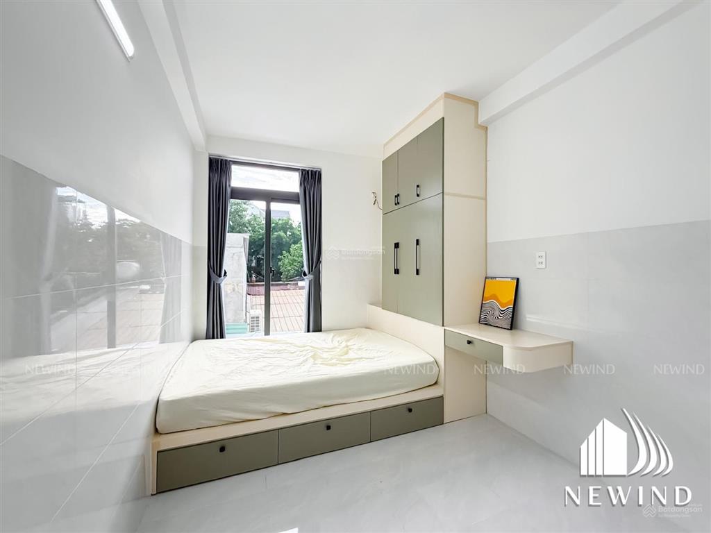Studio bancon mới xây, giá hssv, gần đh ufm, kcx tân thuận và phú mỹ hưng