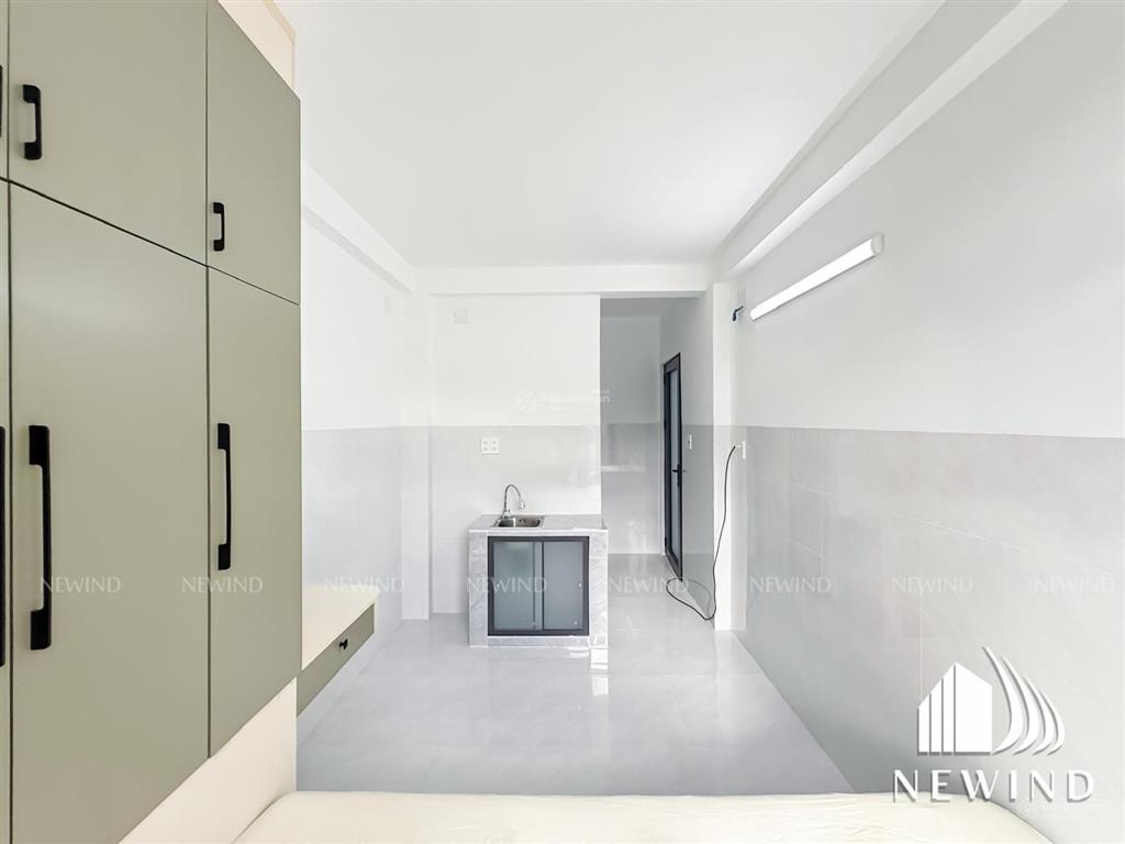 Studio bancon mới xây, giá hssv, gần đh ufm, kcx tân thuận và phú mỹ hưng