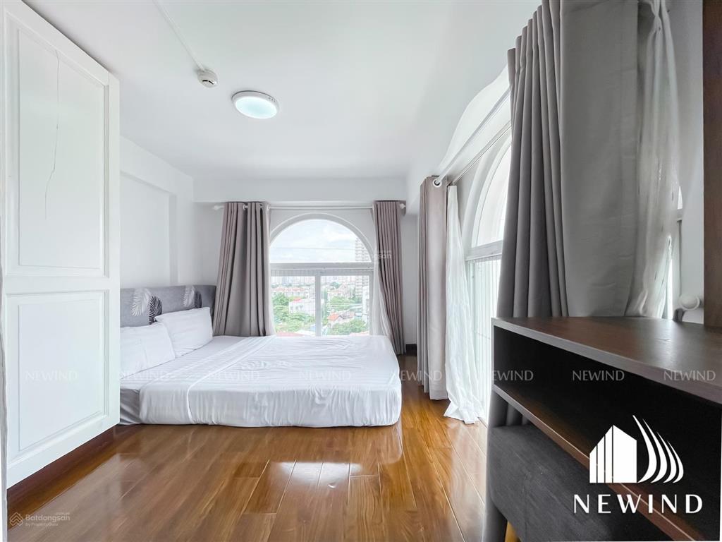 Hệ thống duplex  studio cửa sổ siêu sang giá tốt, dịch vụ dọn phòng, gym, hồ bơi