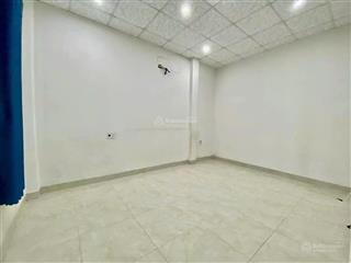 (ncc) cho thuê nhà 2 tầng mặt tiền ỷ lan nguyên phi  gần quảng trường 2/9