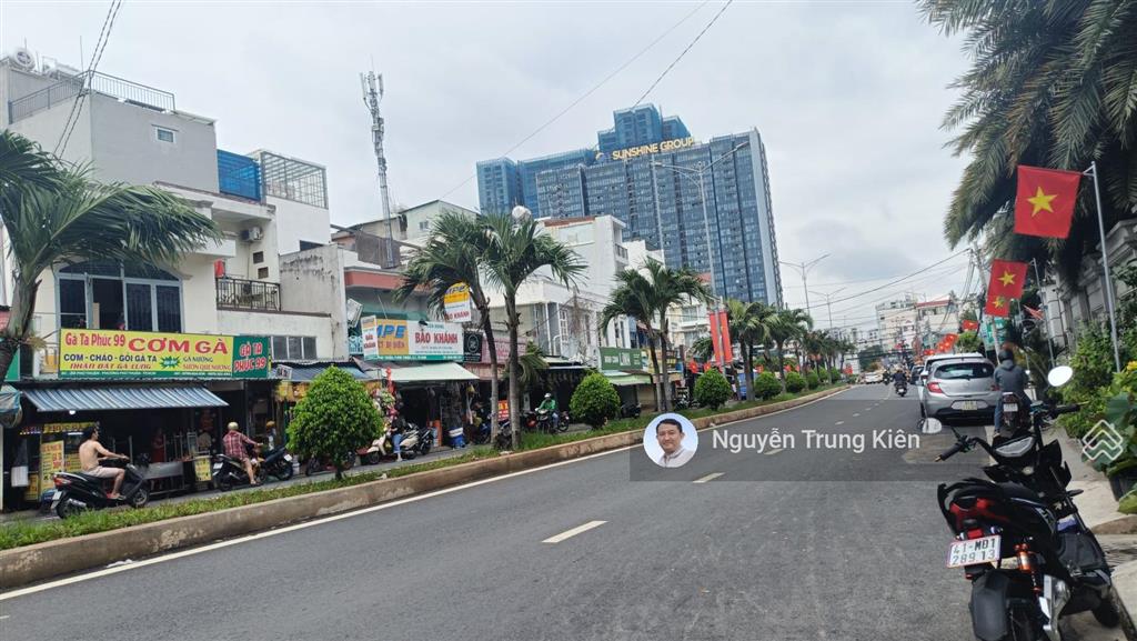 Bán nhà quận 7  villa phú thuận, 3 tầng mới hiện đại, ngang lớn 7m, giá chỉ 70tr/m2
