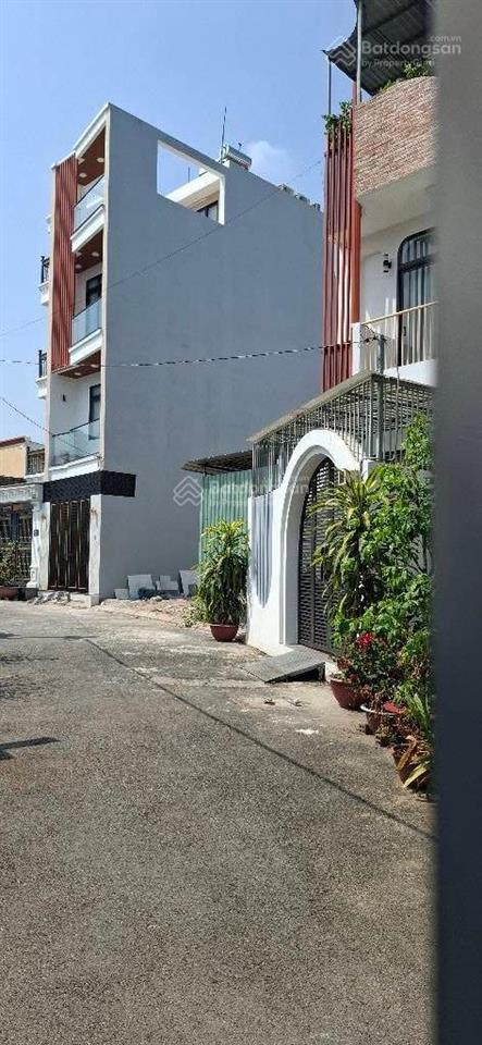 Lô đất đường trãi nhựa 6m 78m2 (4x19m) trường thọ cách vành đai 2 150m 7 tỷ.