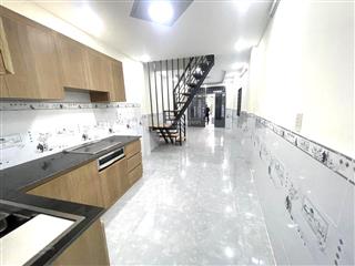Nhà mới 2 tầng dọn vào ở ngay gần cao đẳng công nghệ thủ đức3.8x15m4.5 tỷ (tl)