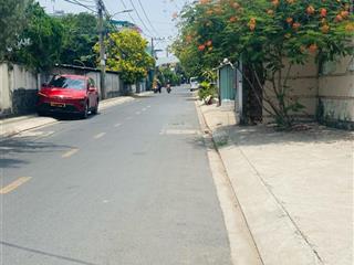 Lô đất linh đông thông phạm văn đồng đường trãi nhựa 5 m56m2 5 tỷ ( bớt lộc)