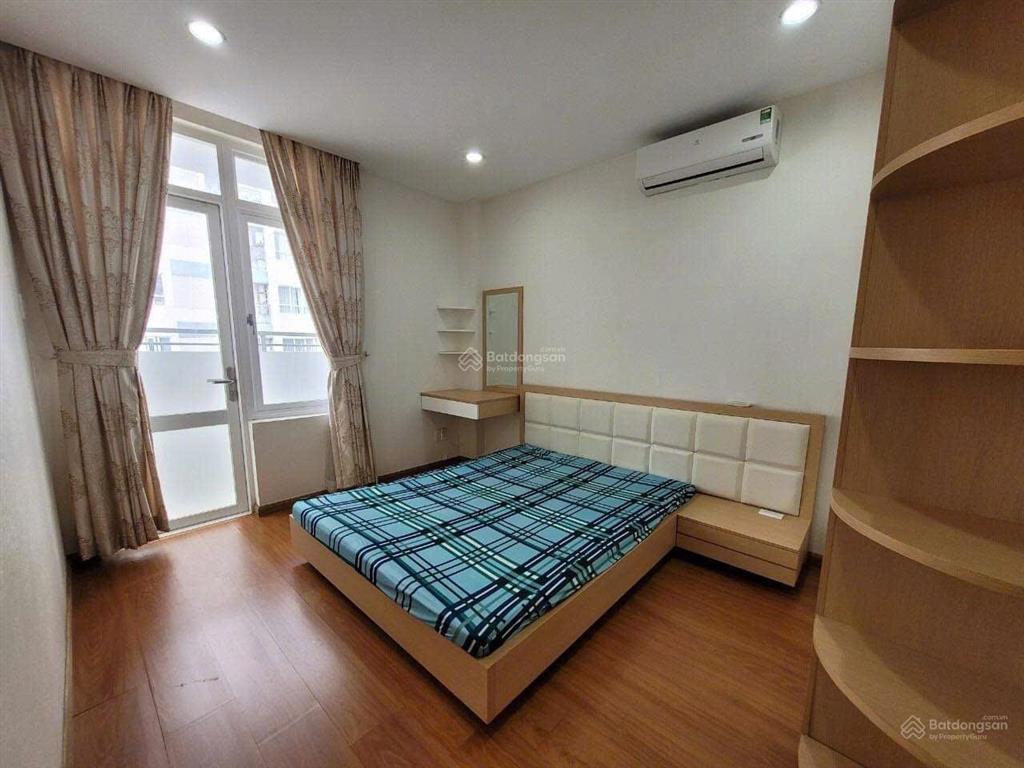 Cho thuê căn hộ 2pn 2wc him lam riverside