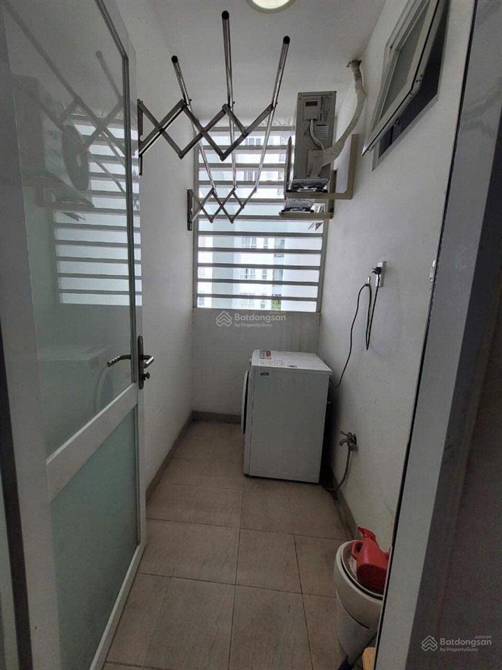 Cho thuê căn hộ 2pn 2wc him lam riverside