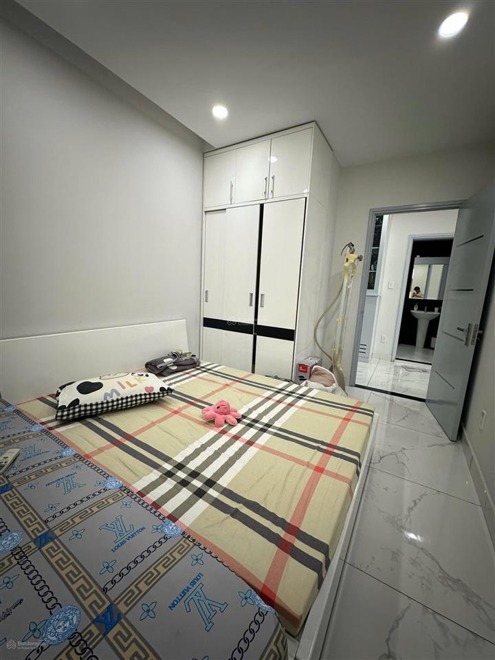 Bán căn hộ 76m2 tại sunrise city, giá 7 tỷ, view đẹp với 2pn, 2wc