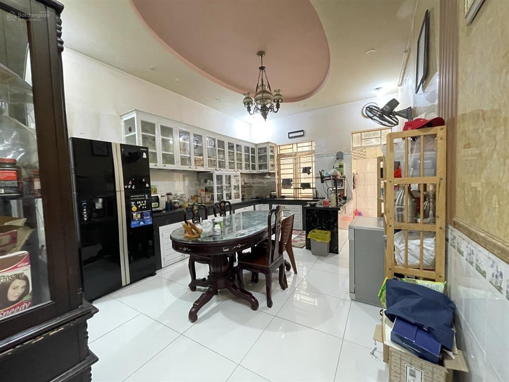 Cần bán nhanh căn nhà 3 tầng 145m2 hoàn công kdc chợ điều long bình,đồng nai. giá chỉ 4,99 tỷ