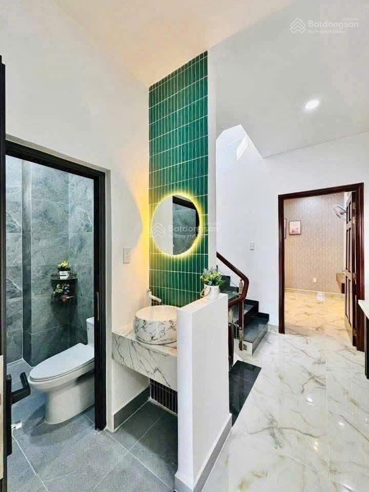 Bán gấp nhà vườn lài, quận 12, dt 54m2, giá 2 tỷ 9, shr