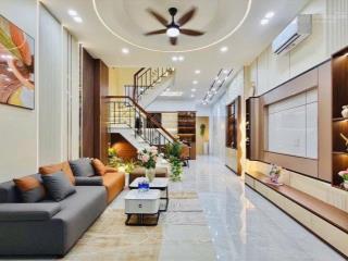 Bán gấp nhà bùi đình túy, bình thạnh, dt 70m2, giá 4tỷ3 , 3pn + 3wc, sổ hồng chính chủ lâu dài