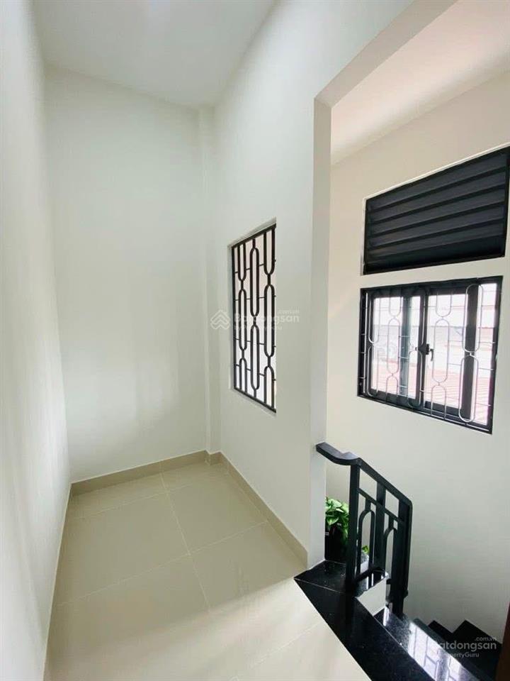 Nhà riêng hiệp bình chánh, thủ đức. dt 64m2, giá 3 tỷ 3, shr