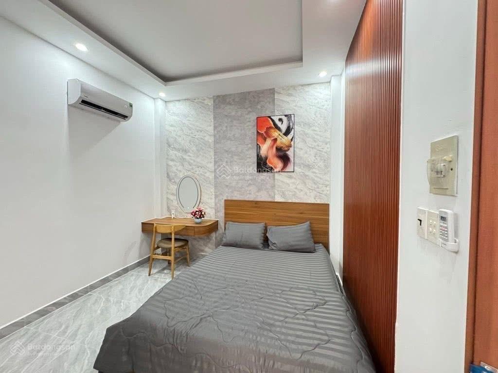 Quận 1, nhà giá tốt tại bùi thị xuân, dt 58m2, giá 4 tỷ 4, 1t2l, shr.