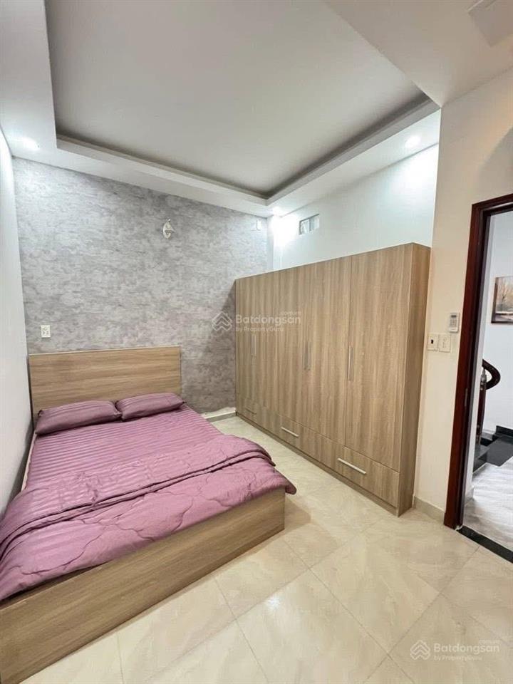 Quận 1, nhà giá tốt tại bùi thị xuân, dt 58m2, giá 4 tỷ 4, 1t2l, shr.