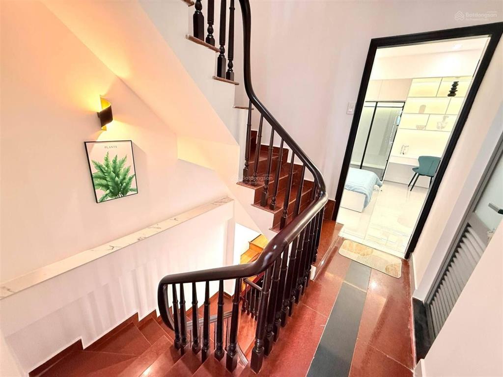 Nhà riêng 4 tầng hoàng hoa thám,p5,bình thạnh, dt52m2, giá 5 tỷ 2. shr