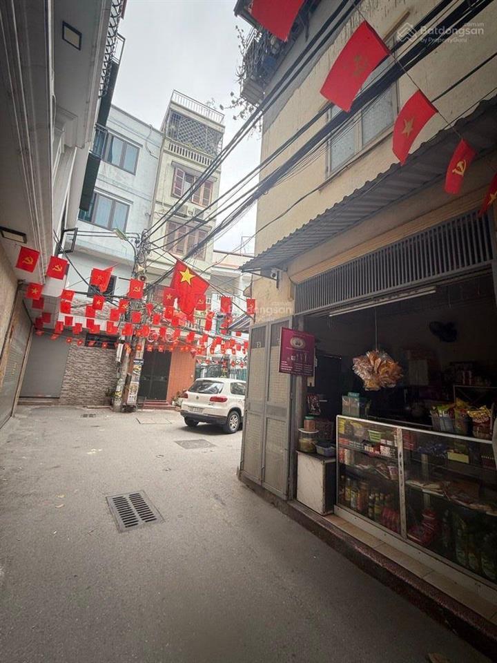 Bán nhà 2 tầng ngõ 1 võ chí công 40m2, cách ô tô 20m, nở hậu, không quy hoạch chỉ 7 tỷ 0948 031 ***