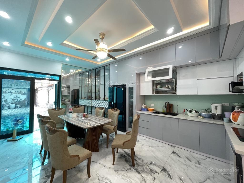 Bán nhà đông ngạc 6 tầng thang máy, lô góc, ô tô tránh vào nhà 60m2 mt 6m chỉ 15,x tỷ 0948 031 ***