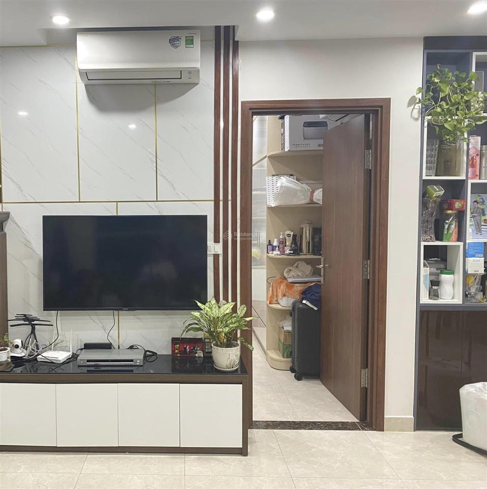 Bán chung cư 789 ngoại giao đoàn 60,5m2 2 ngủ, 2 vệ sinh, nội thất cơ bản chỉ 5.9 tỷ 0948 031 ***