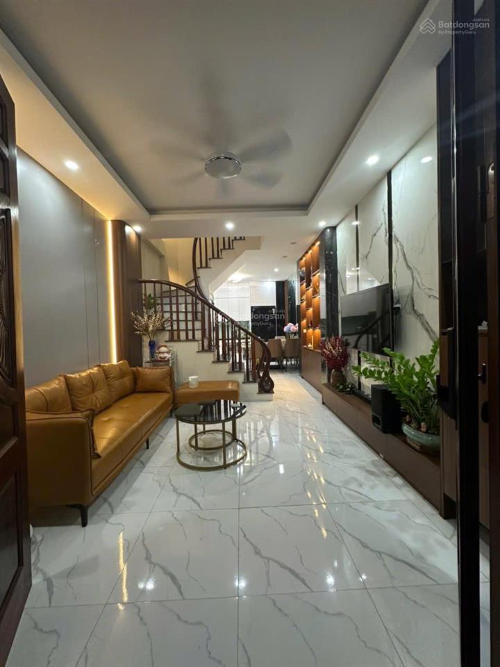 Bán nhà đẹp mới tinh tây tựu 39m2 x 4 tầng, 4 ngủ full đồ gần quận ủy chỉ 6.4 tỷ 0948 031 ***