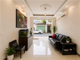 Bán nhà võ chí công phân lô vỉa hè, gara ô tô 42 m2 7 tầng thang máy 18.x tỷ, 0948 031 ***