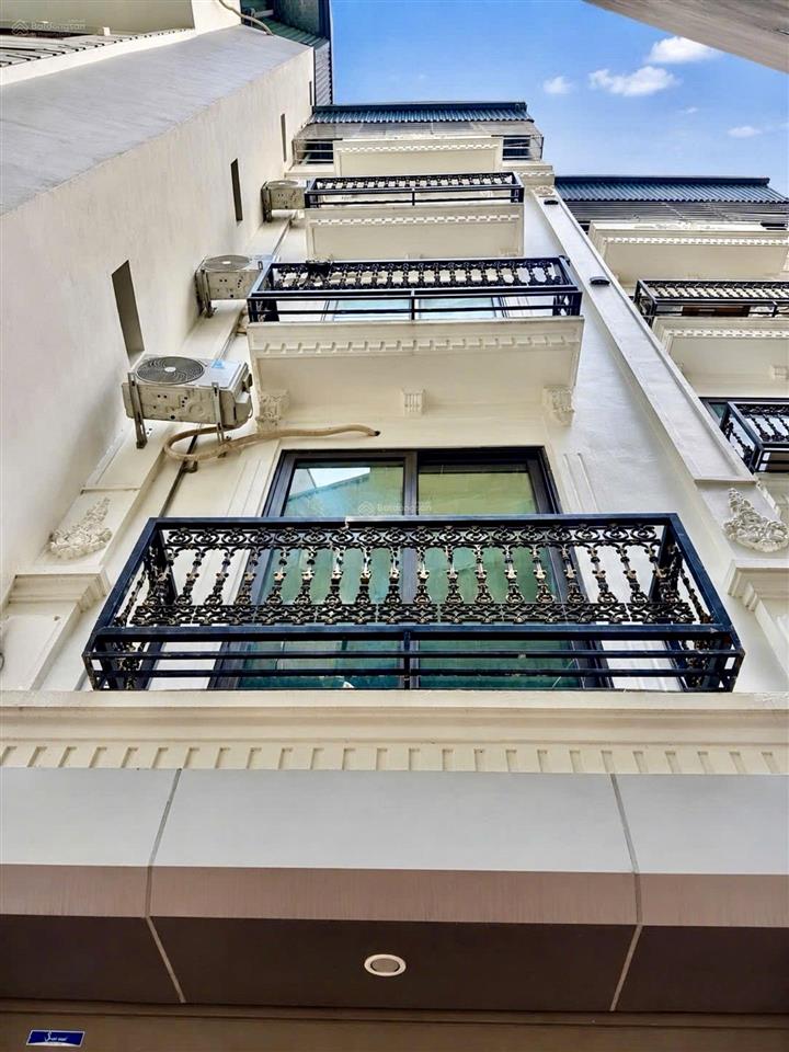 Bán nhà trung tâm cổ nhuế 35m2 mt 4m xây 5 tầng mới full đồ chỉ 6 tỷ, 0948 031 ***