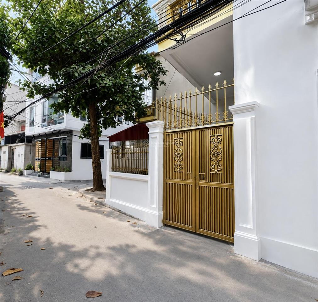 Bán nhà gần chợ kẻ vẽ 50 m2 mt 6.5 m. lô góc, ô tô vào nhà chỉ 6.8 tỷ, 0948 031 ***