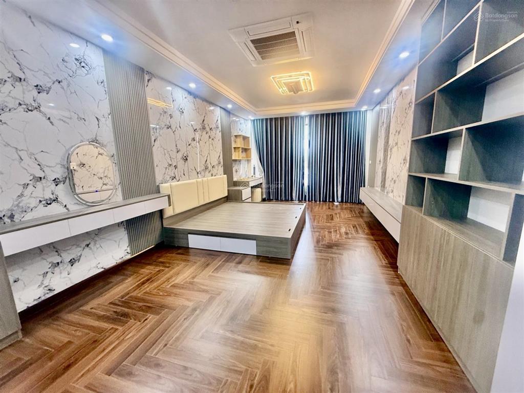 Siêu phẩm cổ nhuế, phân lô, gara ô tô, kinh doanh, lô góc 7 tầng thang máy 50m2 15 tỷ 0948 031 ***