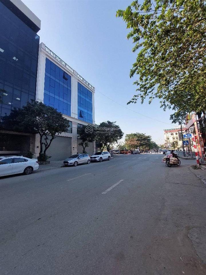 Bán đất phân lô cuối hồ tùng mậu, vỉa hè ô tô dừng đỗ ngày đêm, kd đỉnh, 150m2, 3x tỷ. 0978 996 ***