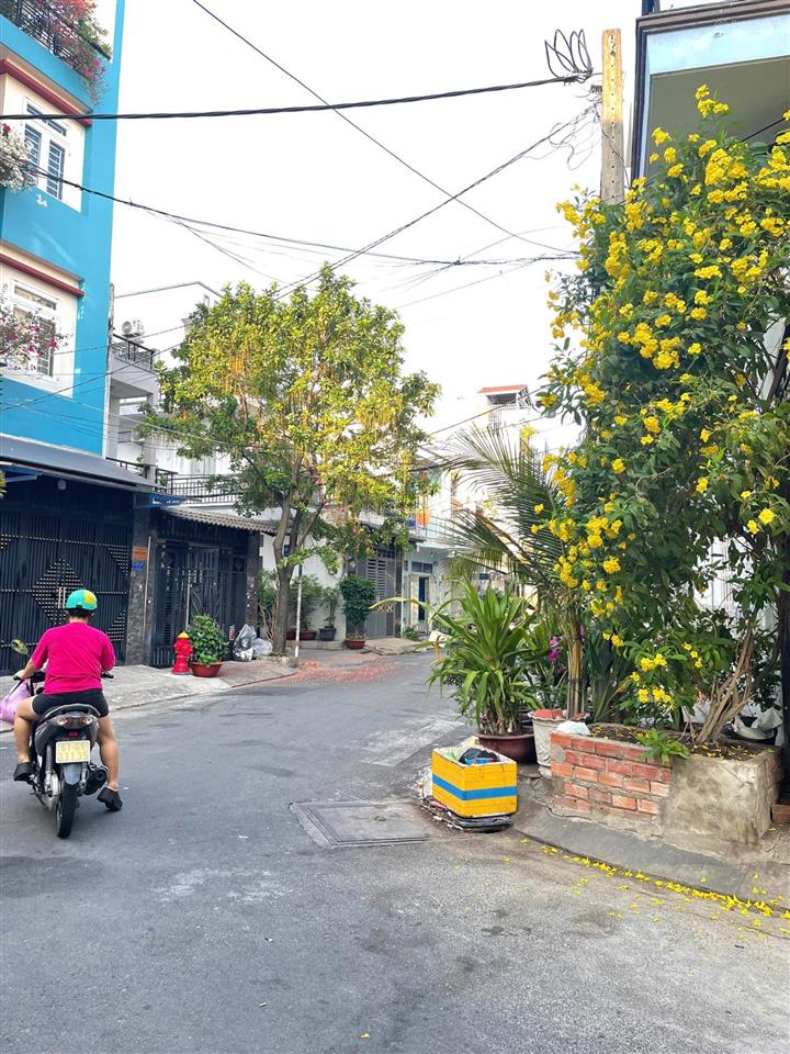 Lô góc 2 mặt hẻm xe hơi kinh doanh đỉnh lê thúc hoạch, tân phú 50m2 7 tỷ lô góc hiếm có.