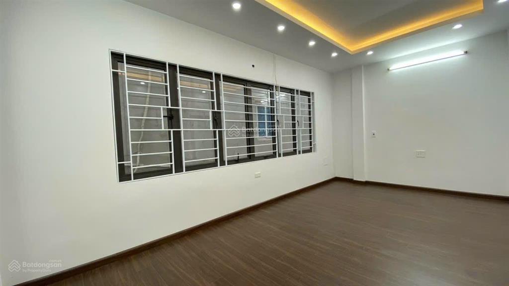 Nhà riêng quỳnh đô ( cũ ) đại thanh 40m, giá 6,35 tỷ chính chủ, giao dịch nhanh