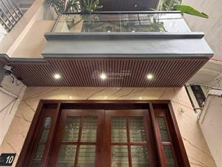 Chính chủ gửi bán nhà vĩnh quỳnh 50m 5 tầng đẹp, giá chỉ 6,5 tỷ