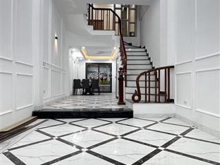 Chính chủ gửi bán. nhà 50m2 có gác lửng đẹp như hình. nhà full nội thất