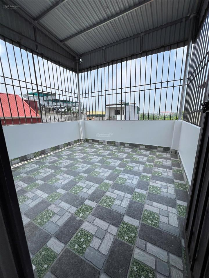 Chính chủ nhờ bán căn nhà mới 60m2 4 tầng. mặt tiền 5m chủ cần bán gấp. cho con đi du học