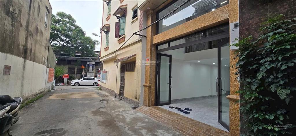 Bán nhà tại tứ hiệp cổ điển a, 6,2 tỷ, 40m2, 6 tầng. thang máy gara ô tô, hàng hiếm tại hà nội