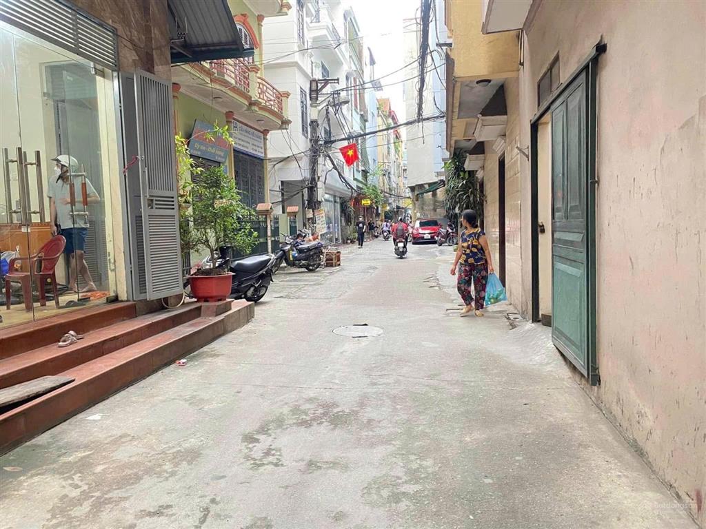 Nhà riêng tại tứ hiệp, thanh trì, hà nội, 65m2, đẹp chỉ với 6,5 tỉ. ô tô đỗ cửa